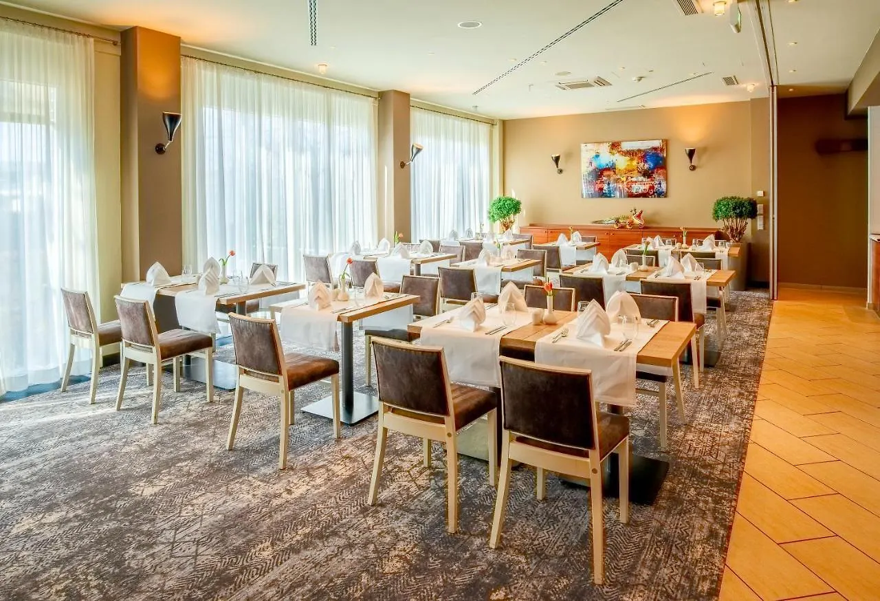 Best Western Premier Ib Hotel Friedberger Warte Frankfurt am Main 4*,